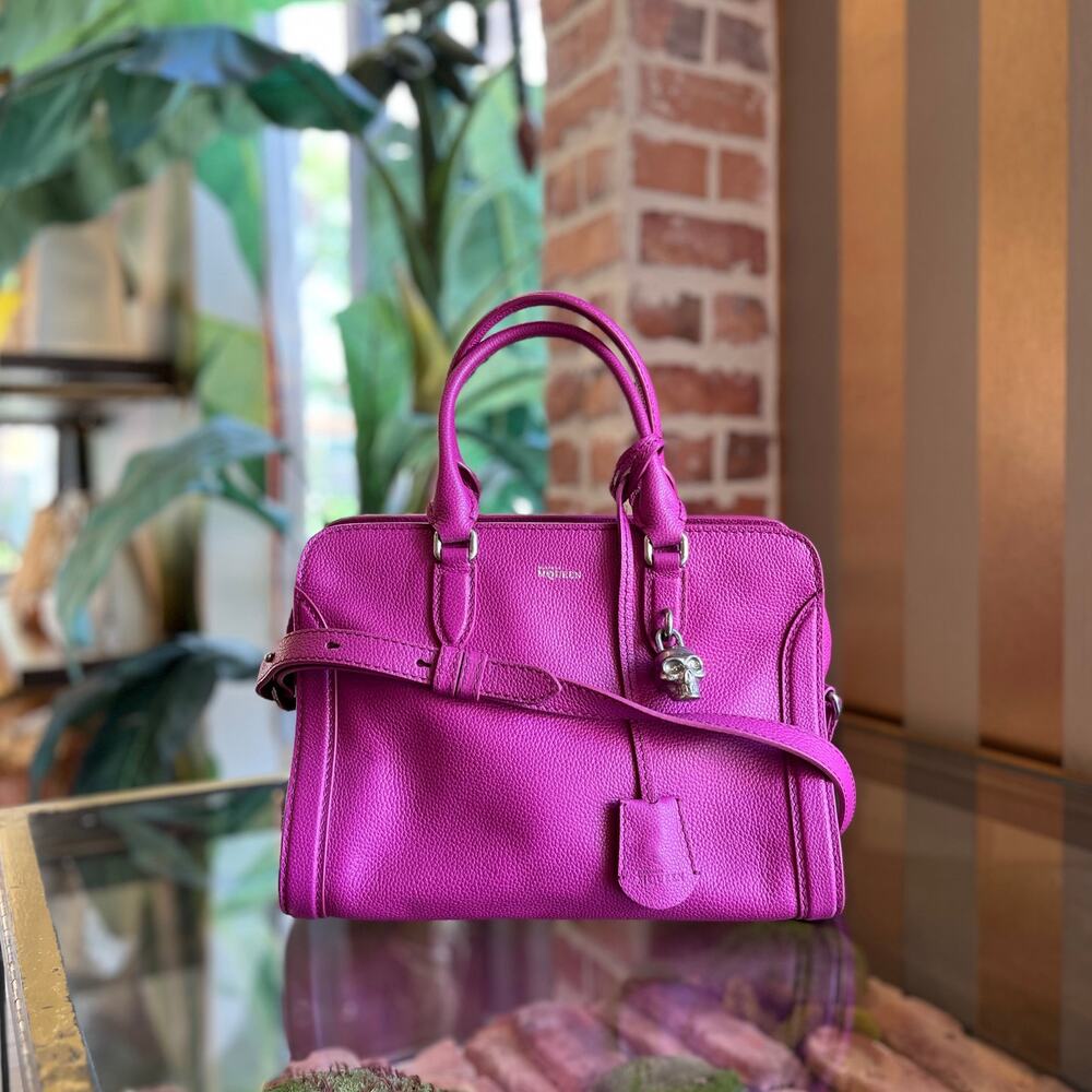 ALEXANDER MCQUEEN Small Skull Padlock Fuchsia Grained Calfskin Zip Tote Bag